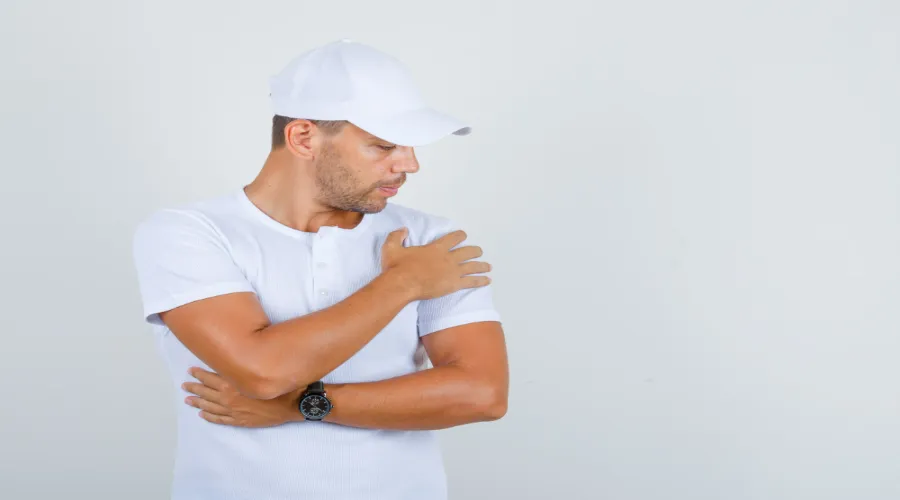 Shoulder Pain Treatment At Home - Dr. Sankalp Pande Ortho Clinic
